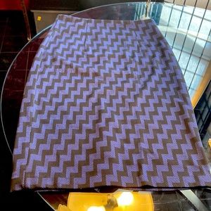 Halogen skirt, slim, mid calf, size 6, black and blue